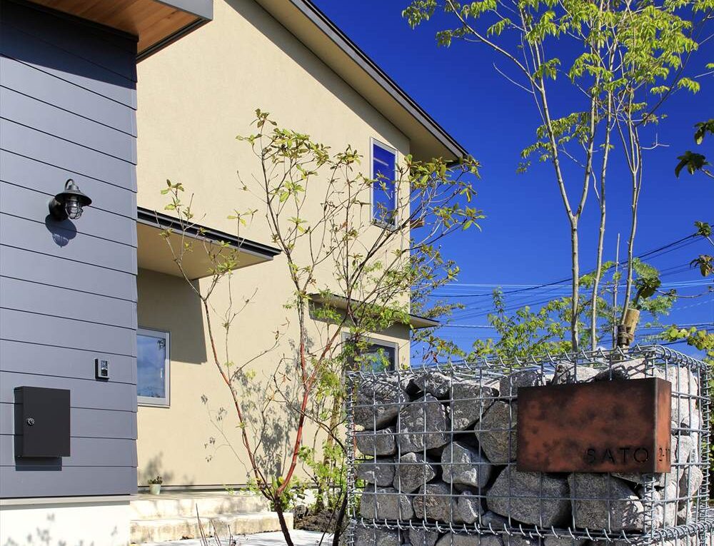 完成見学会｜大屋根に抱かれる家　〜深い軒と、光のゆとり〜